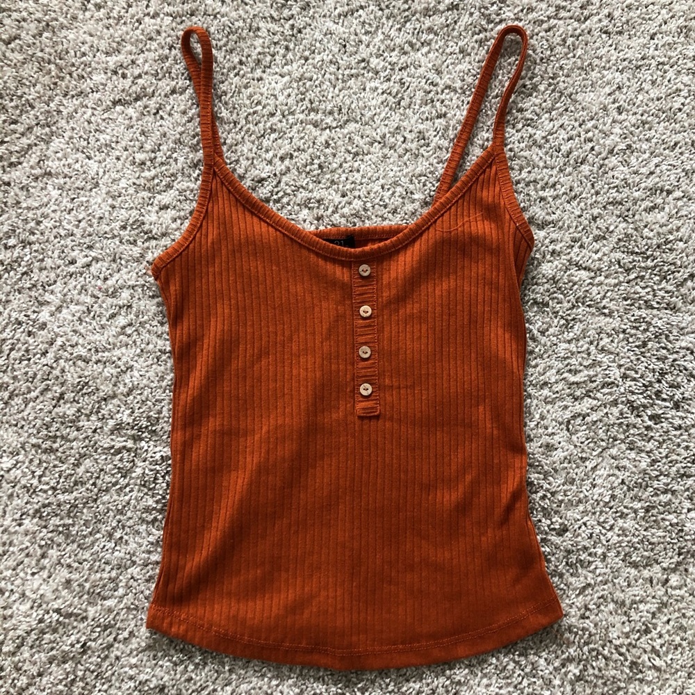 Burnt orange rue 21 tank top